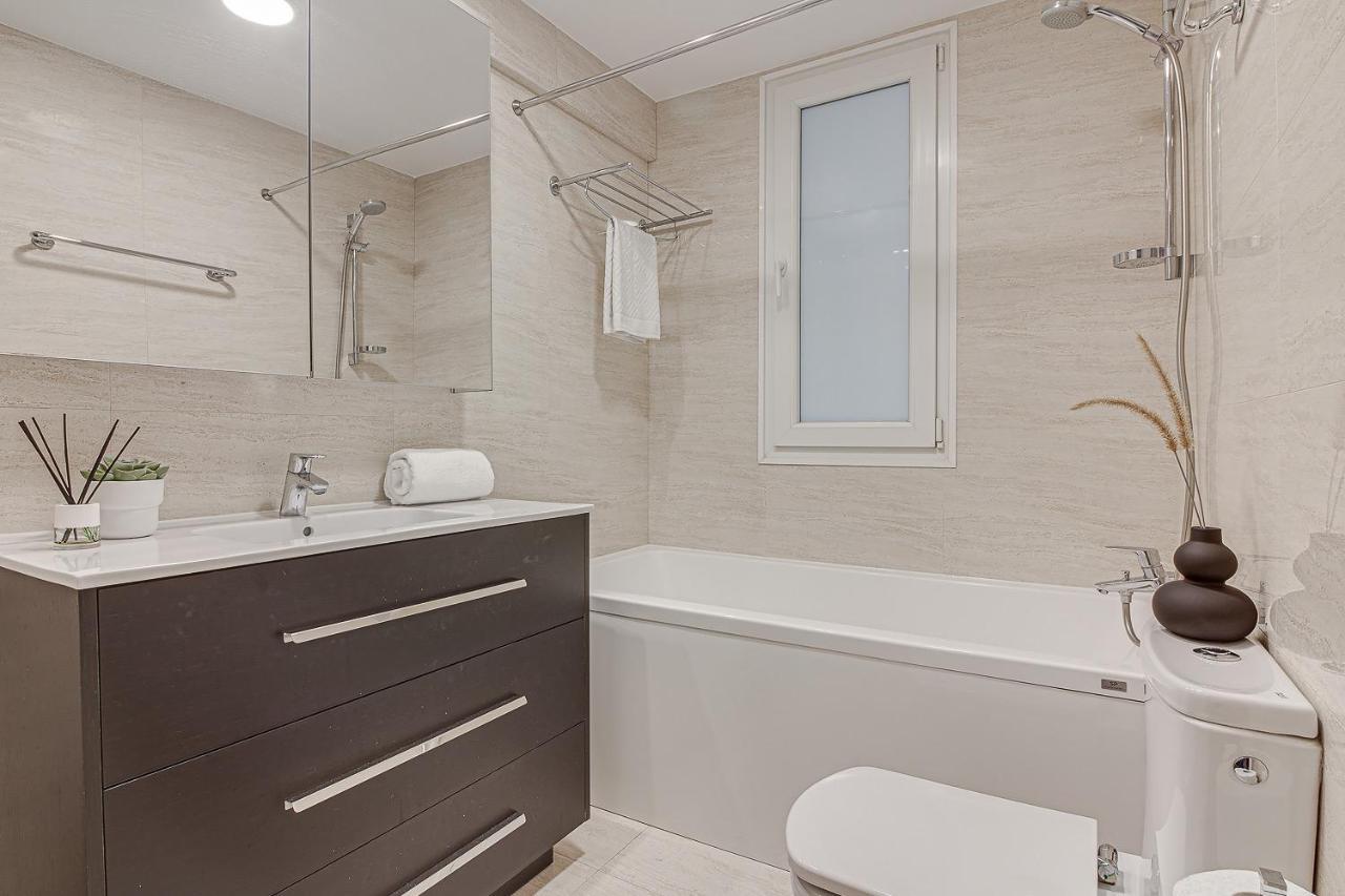 Riazor Ocean View Apartment A Coruña Eksteriør billede